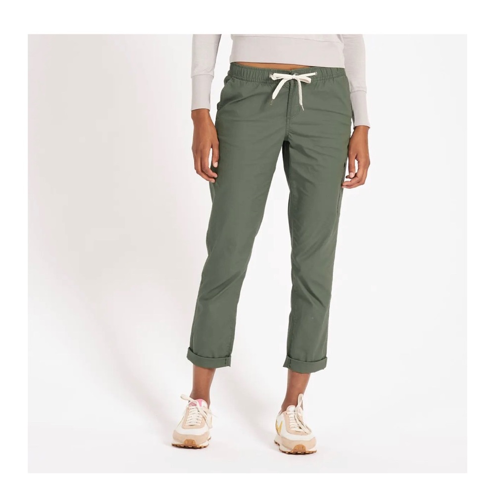 NWOT Vuori Ripstop Pant in Army